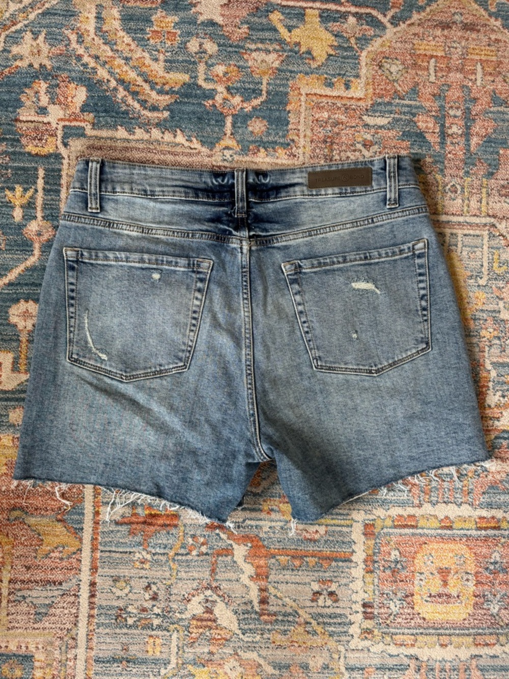 Treasure and Bond Foster Boyfriend High Rise Shorts size 30 - Picture 2 of 4